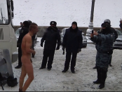 знущання-беркута-над-полоненним-Михайло-Гавриляком