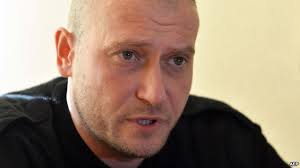 Короткое замыкание в голове колорада - Ярош на собственном авто эвакуировал израильскую семью из Краматорска в Днепропетровск