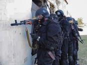 Близ воинской части в Мариуполе продолжается бой, отбиты две атаки, - Тымчук