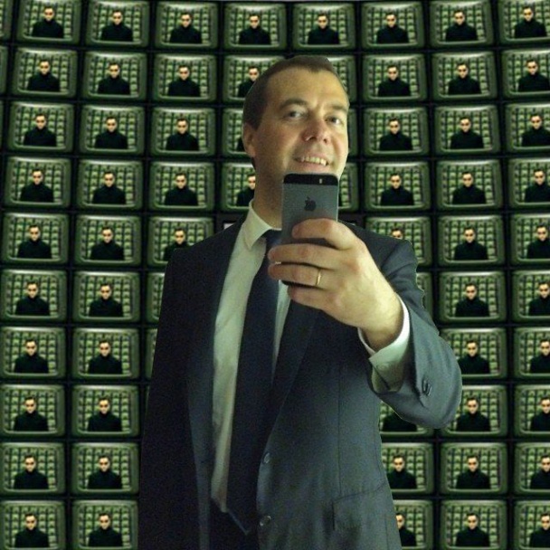 Медведев селфи жабы айфон лифт инстаграм новые жабы12